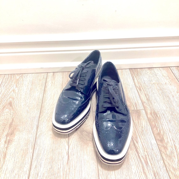 Prada Oxford Platforms - Picture 4 of 5